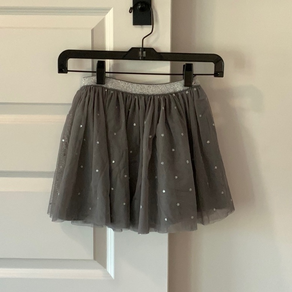 Girls tulle skirt, gray with silver stars, size 9
